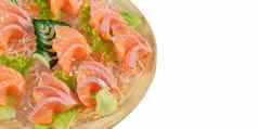 大马哈鱼生鱼片日本食物风格白色背景