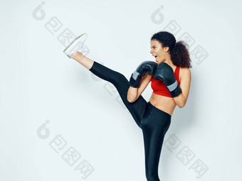 运动女人拳击手套<strong>跆拳道</strong>锻炼