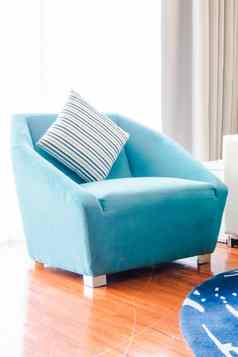 美丽的奢侈品枕头沙发装饰生活房间室内古董光过滤器