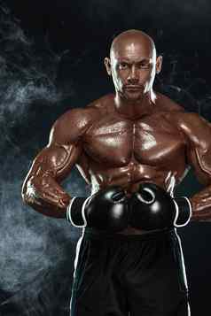运动员男人。拳击手战斗手套黑色的背景健身拳击概念个人体育娱乐