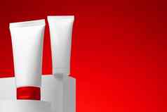 空白化妆品护肤品容器红色的背景