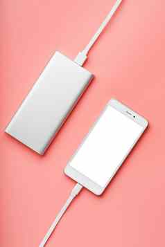 权力银行指控智能手机粉红色的背景通用外部电池小工具免费的空间简约作文