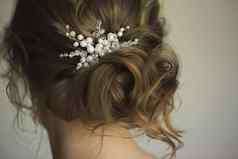 新娘婚礼发型珠宝优雅的头发accessorie