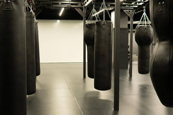袋冲<strong>拳击培训</strong>锻炼下午权力体育运动健康的袋影响打击现代武术圆健康侵略