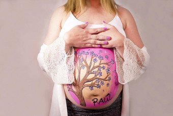 个月怀孕了女人沙拉酱礼服画肚子