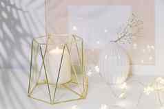 未开封风信子玻璃花瓶人工冰室内视图现代斯堪的那维亚风格绘画帆布海报墙生活房间胸部抽屉花瓶