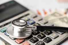听诊器计算器金融账户统计数据分析研究数据业务公司医疗健康概念