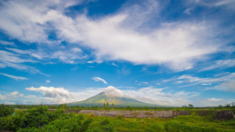 马荣火山活跃的成层火山省上校比科尔地区岛吕宋岛菲律宾著名的完美的锥对称的锥形形状