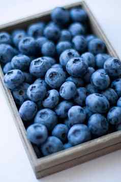 美味的健康的零食多汁的甜蜜的蓝莓