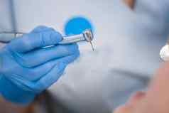 牙医钻牙口腔学过程治疗牙痛