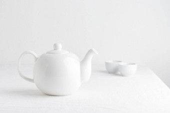 白色茶壶表格