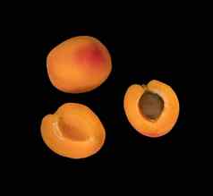 成熟的杏水果杏划分杏块黑色的背景隔离