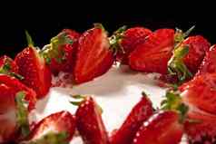 芝士蛋糕草莓蛋糕装饰草莓美味的芝士蛋糕装饰新鲜的草莓特写镜头