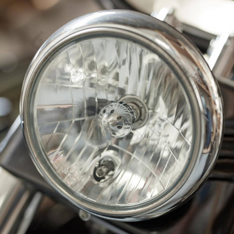 特写镜头轮头灯经典摩托车光灯泡维护条子铬涂层复古的摩托车电动机车辆配件部分玻璃灯光银第四