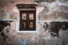 古董窗口阁楼工业难看的东西外墙砖墙窗口