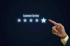 客户服务概念优秀的服务满意度明星评级业务男人。触摸屏幕