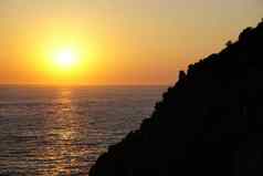 日落库萨达斯火鸡风景优美的风景黄昏