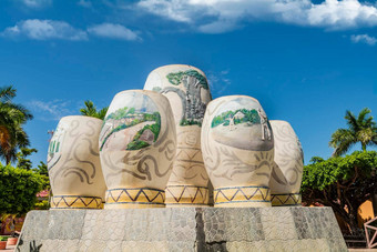 这些jicaras喷泉nagarote公园这些jicaras<strong>文化</strong>喷泉nagarote尼加拉瓜<strong>文化</strong>葫芦中间喷泉阳光明媚的一天