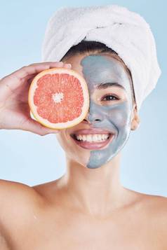 护肤品脸面具葡萄柚女人皮肤例程清洁清晰的肤色年轻的模型健康的水果营养脸自然成分饮食健康
