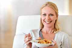 健康的生活开始饮食肖像女人享受早餐首页