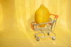 购物车水果明亮的黄色的柠檬玩具购物车