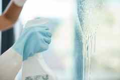 更清洁的手喷雾瓶液体窗口清洁办公室房子公寓现代玻璃室内春天清洁服务工人喷涂肥皂水容器职业生涯背景