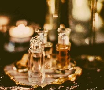 香水瓶古董香味晚上香气气味香化妆品水厕所奢侈品美品牌假期时尚香水设计