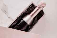 香槟瓶礼物盒子大理石年圣诞节情人节一天婚礼假期现在奢侈品产品包装饮料品牌
