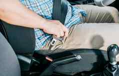 关闭人手把座位带关闭司机手紧固座位带司机的手把座位带安全带事故预防