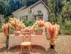 花园小屋美丽的花朵花家神学房子的想法户外活动装饰