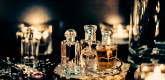 香水瓶古董香味晚上香气气味香化妆品水厕所奢侈品美品牌假期时尚香水设计