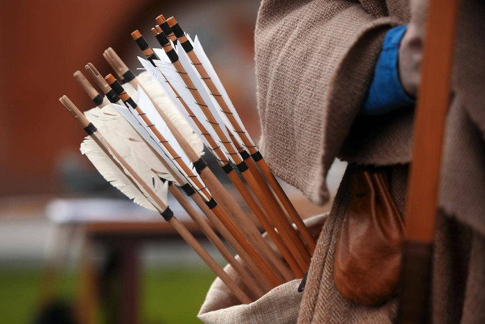 木箭头弓手精心制作箭头中世纪的风格箭头羽