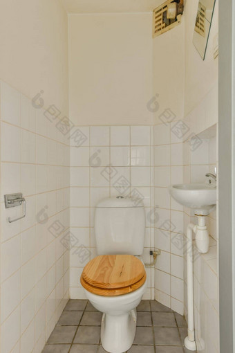 小厕所现代公寓