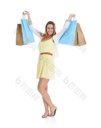 购物时尚女人兴奋白色背景零售设计师衣服化妆品购物袋广告肖像快乐女孩促销活动交易销售折扣