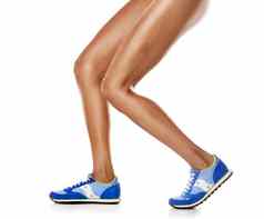 健身腿运行鞋子黑色的女人体育培训锻炼耐力健康护肤品化妆品女孩跑步者目标美培训白色背景