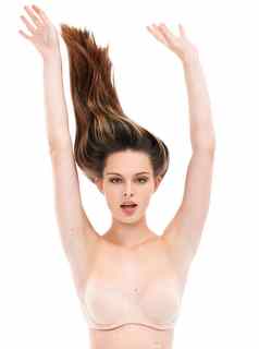 美头发空气肖像女人孤立的白色背景健康头发护理治疗沙龙时尚头像构成女孩工作室头发产品角蛋白洗发水