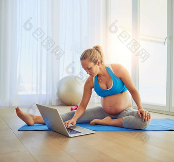妍怀孕健身视频博客怀孕了女人移动PC锻炼首页