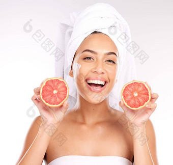 葡萄柚护肤品肖像女人工作室美化妆品维生素促销活动市场营销广告健康的食物红色的水果微笑脸年轻的模型浴室模型