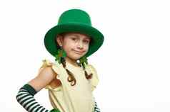 爱尔兰小妖精女孩绿色狂欢节他相机孤立的白色背景圣帕特里克的一天