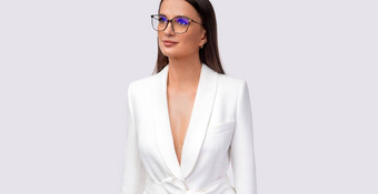 光学模板复制空间时尚的照片模型穿眼镜下载图像做广告光学商店模型眼镜商店广告