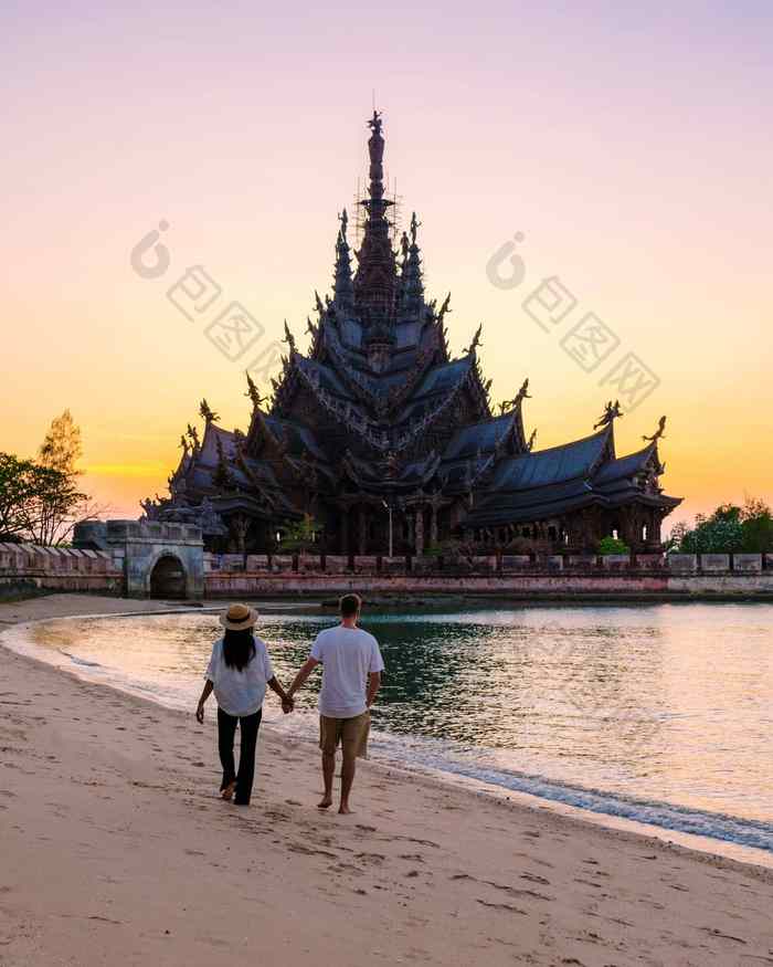 圣所真理芭堤雅泰国木寺庙海洋日落海滩芭堤