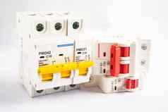 自动电路断路器白色背景控制保护电权力系统