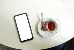聪明的电话白色屏幕茶杯表格