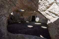 古老的洞穴城市内部洞穴视图窗口
