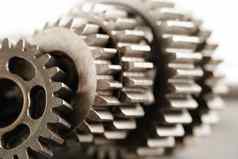 金属齿轮轮引擎车自行车机械师行业概念