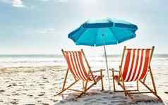 夏天生活生活拍摄甲板椅子伞海滩