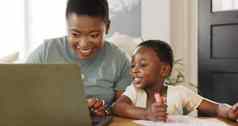 教学学习黑色的家庭孩子首页移动PC颜色书快乐在线教育孩子们网站在线数字指南快乐非洲妈妈。女孩写作发展