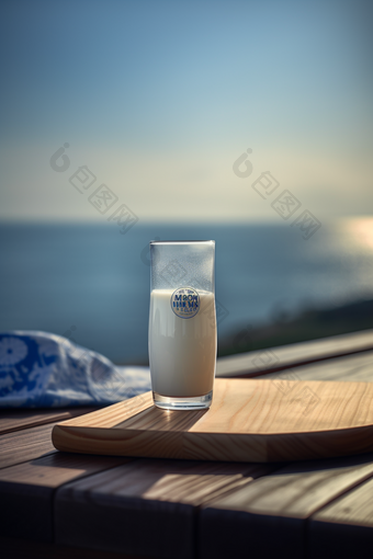 海边阳光下的牛奶透视饮料