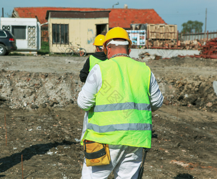 建筑工地的建筑工人建筑工地的建筑工人