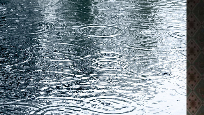 大自然淅沥沥的下雨声